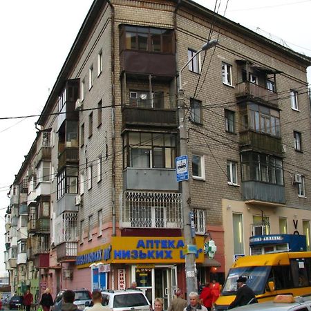 Современная Студия В Центре На Европейской Площади 第聂伯罗彼得罗夫斯克 客房 照片